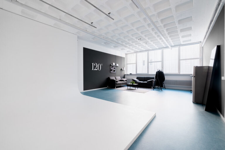 Rental Photo Studio with cyclorama, comfortable seating, and make up station